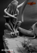 Load image into Gallery viewer, At the mountains of madness lovecraft shoggoth